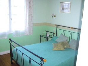 Phòng đôi phong cách cổ điển | Trang trí khác biệt, trang bị nội thất với thiết kế riêng biệt 