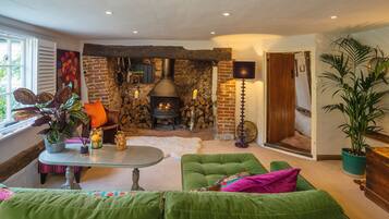 Egyptian cotton sheets, premium bedding, individually decorated