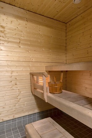 Appartement, 2 slaapkamers | Badkamer | Een douche, gratis toiletartikelen, handdoeken, toiletpapier