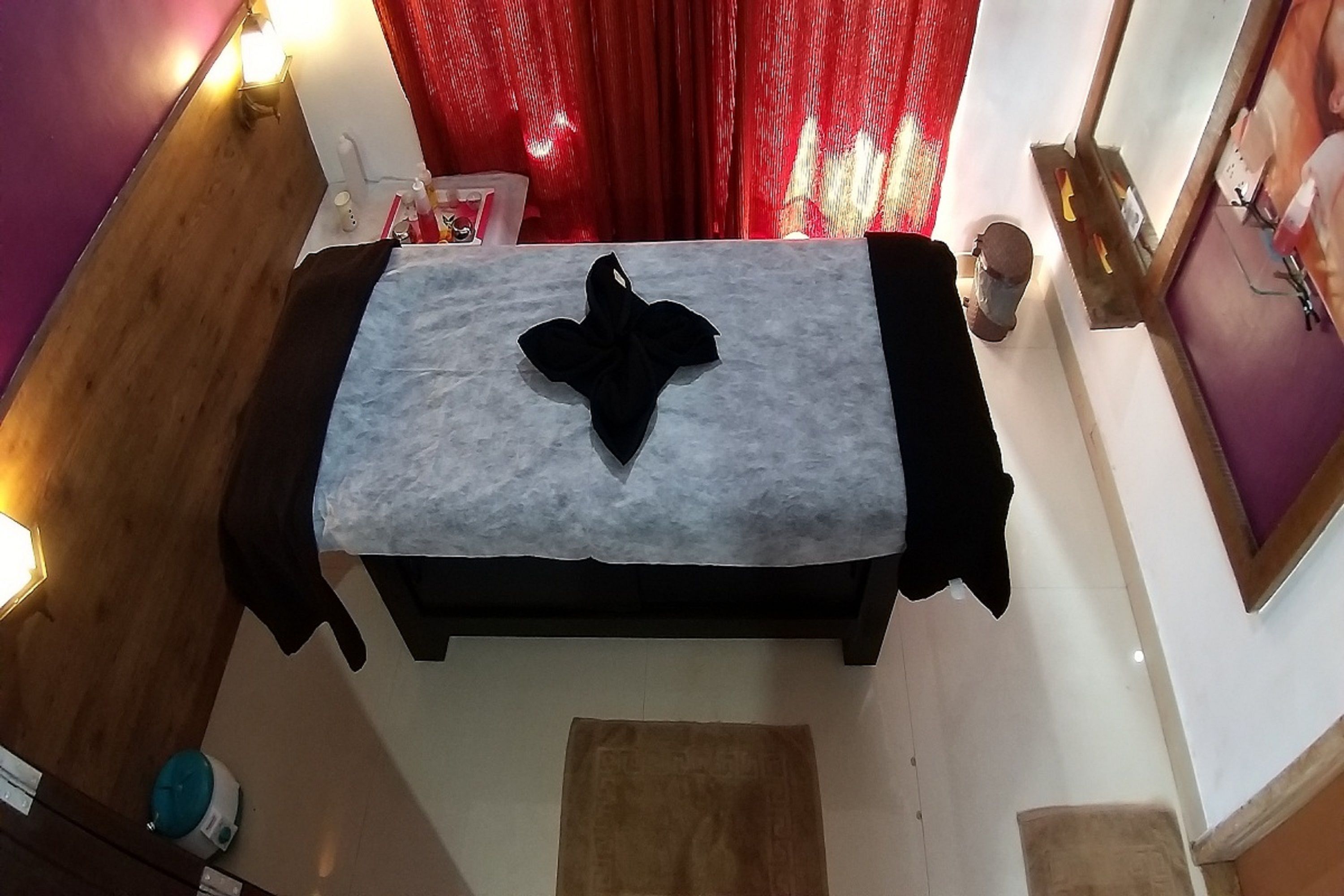 Steam room, deep-tissue massages, Swedish massages