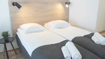Studio (for 4) | 2 chambres, chambres insonorisées, fer et planche à repasser