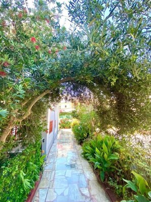 ลานระเบียง/นอกชาน