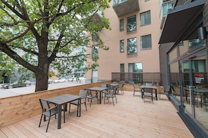 Classic Apartment | Terrace/patio