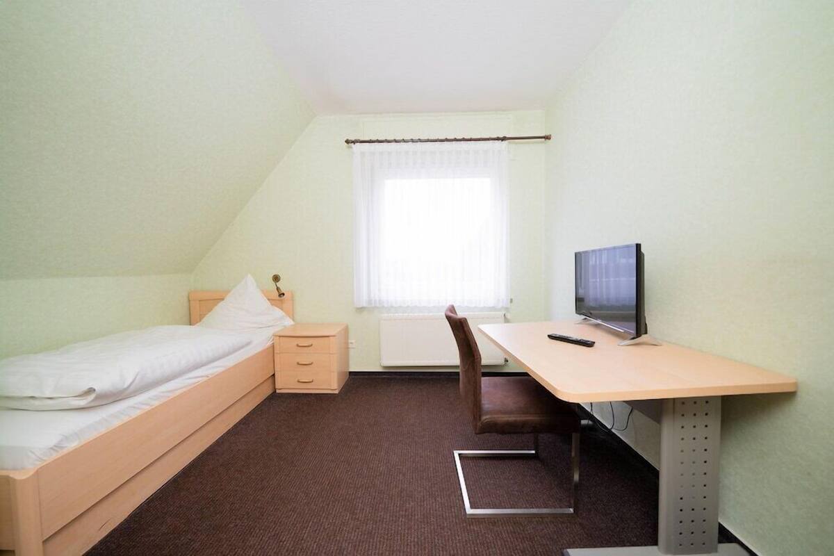 Desk, WiFi (free), bed sheets