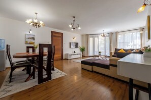 Smart TV 43 pulgadas con canales de televisión digitales