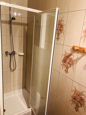 Douche de la salle de bain
