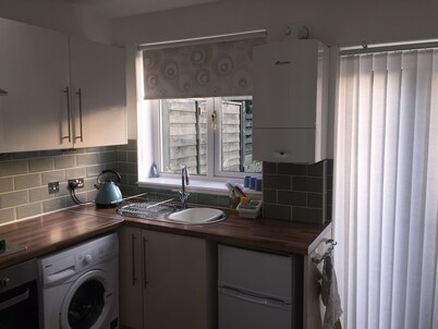 Bright, Modern flat with garden in Inverness city centre