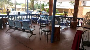 Bar (on property) - Enro Hotel (Mityana)