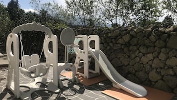 Aire de jeux - extérieure