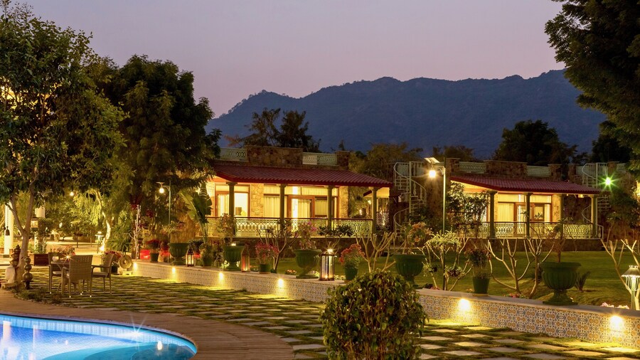Vatsalya Vihar - A Luxury Pool Villas Resort