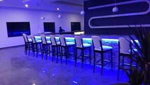 Bar (in der Unterkunft)