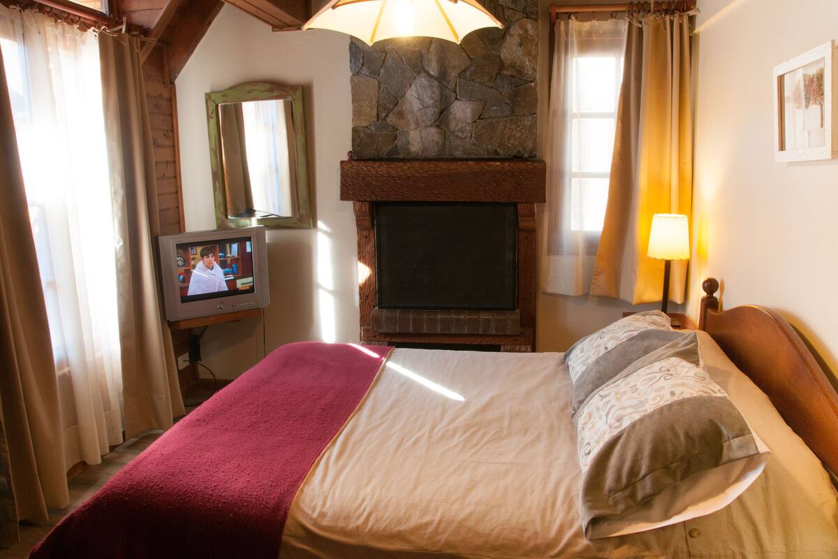 Familiehytte (up to 8 Guests) | 3 soveværelser, pengeskab på værelset, mørklægningsgardiner