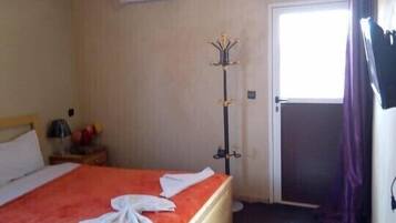 Standard Suite | Individually decorated, free cots/infant beds, rollaway beds, free WiFi