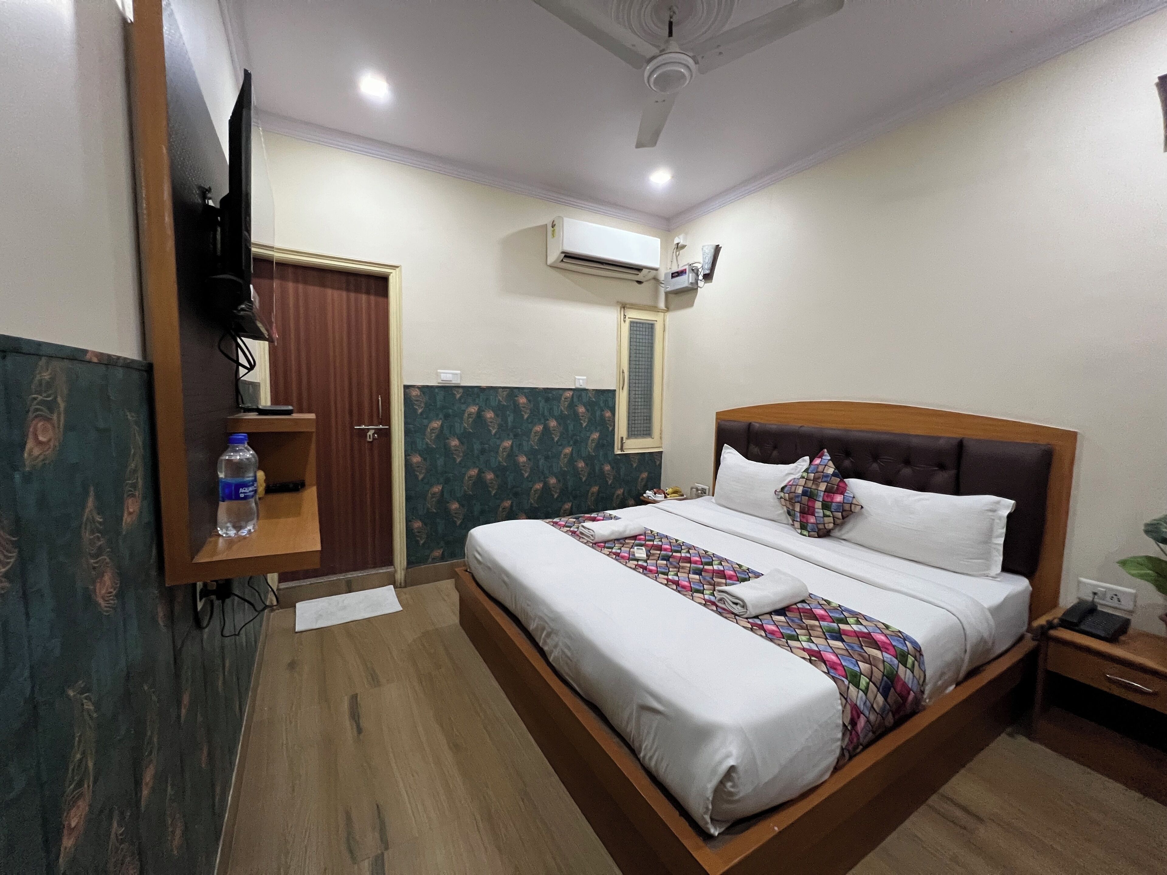 ห้องดีลักซ์ดับเบิล | โต๊ะทำงาน, Wi-Fi ฟรี