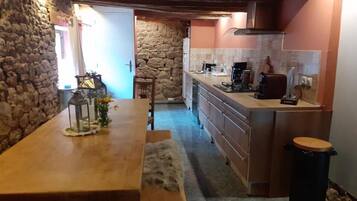 Romantische kamer | 2 slaapkamers, luxe beddengoed, individueel gedecoreerd