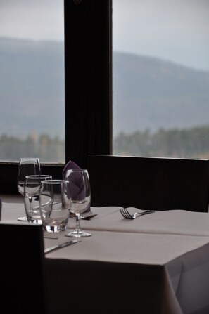 Restaurant - HOTELLERIE DU MONT STE-ODILE (Ottrott)
