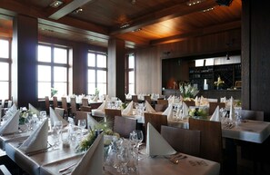 Daily continental breakfast for a fee - HOTELLERIE DU MONT STE-ODILE (Ottrott)