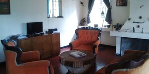 Apartment, 3 Schlafzimmer | Wohnbereich