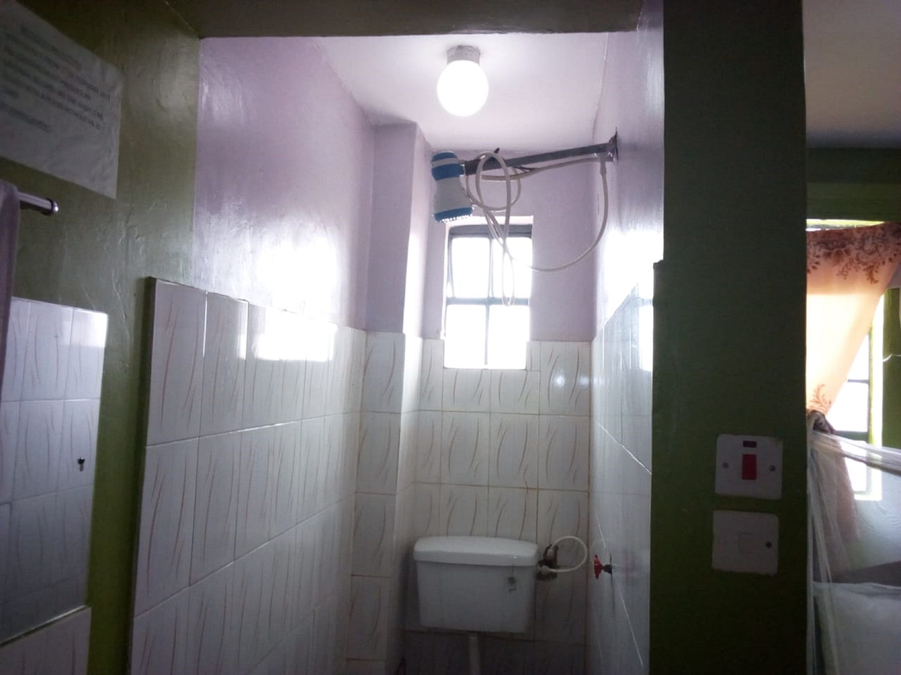 Standard Room | Bathroom shower