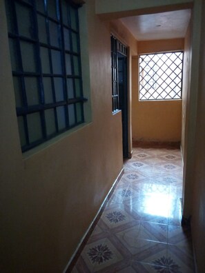 Hallway - The Plateau Breeze Hotel (Ruiru)