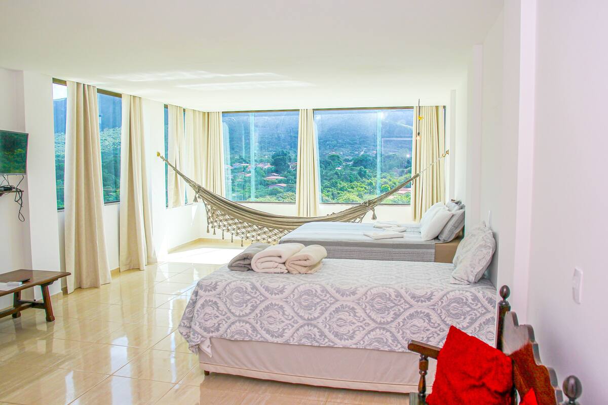 Quarto (Nascente, Poente e Montanhas) 210 | 迷你吧、免費 Wi-Fi、床單