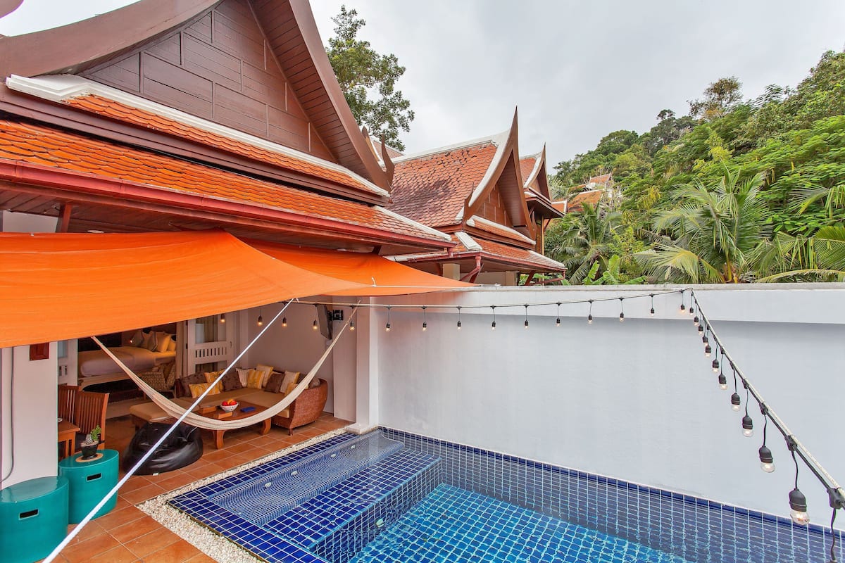 2-Bedroom French Villa with Pool 102 | Balcony