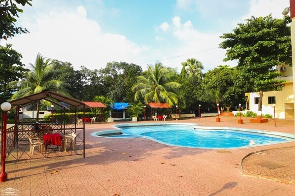 Outdoor pool