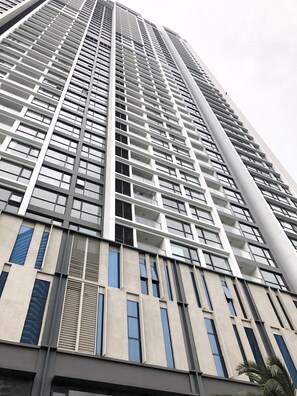 Exterior - Luxury Condotel 3BR/30F Vinhomes Skylake Keangnam  (Nam Tu Liem)