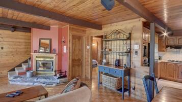 TV connectée, cheminée