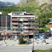 Résidence Les Cîmes - Centre Val d'Isère