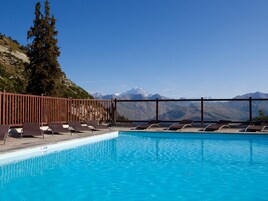 Indoor pool, seasonal outdoor pool