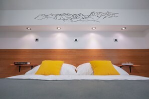 3 Schlafzimmer, Zimmersafe, Schreibtisch, Bügeleisen/Bügelbrett
