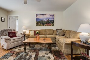 Smart-TV, Netflix, Bücher, Streaming-Dienste