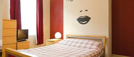 Free WiFi, bed sheets, wheelchair access