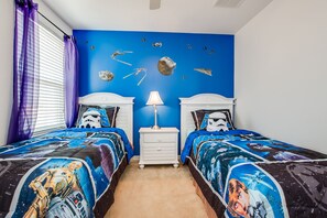 6 habitaciones, decoración personalizada y muebles diferentes 