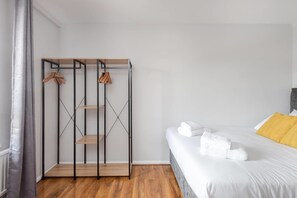 2 Schlafzimmer, Bügeleisen/Bügelbrett, kostenloses WLAN, Bettwäsche