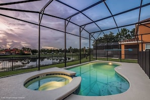 Piscine extérieure