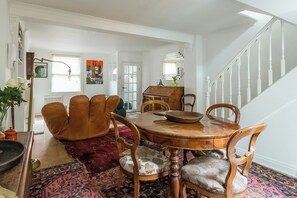 Apartment (2 Bedrooms) | Dining - Boston Place II by Onefinestay (London)