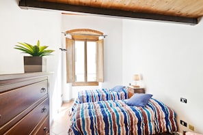 1 bedroom, iron/ironing board, free WiFi, bed sheets - San Lorenzo Wooden Loft (Florence)