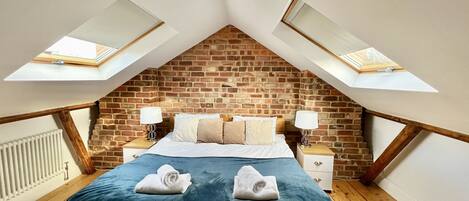 3 bedrooms, WiFi, bed sheets
