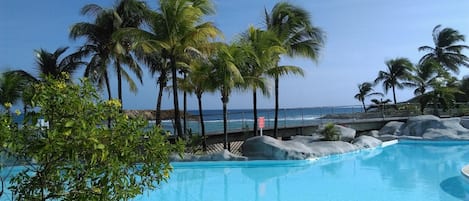 Piscine extérieure