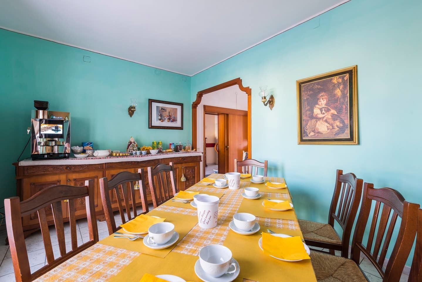 朝食 (郷土料理)、毎日提供 (無料)