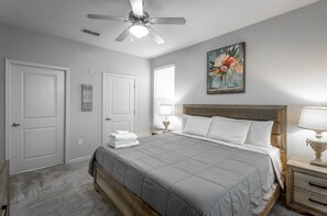 2 Schlafzimmer, Bügeleisen/Bügelbrett, kostenloses WLAN, Bettwäsche