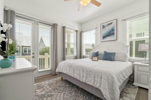 2 bedrooms, iron/ironing board, travel cot, free WiFi