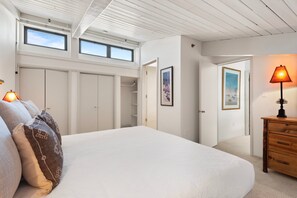 4 camere, ferro/asse da stiro, Wi-Fi