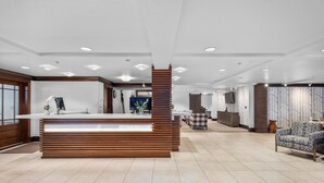 Lobby - Ski-in/Ski-out Stonebridge Condo 922, Pool & Hot Tubs (Snowmass Village)