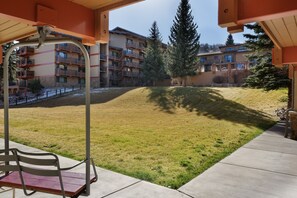 Property grounds - 1 Bdrm Deluxe Stonebridge Condos 801, Great Location & Amenities (Snowmass Village)