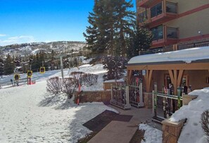 Snow and ski sports - 1 Bdrm Deluxe Stonebridge Condos 801, Great Location & Amenities (Snowmass Village)
