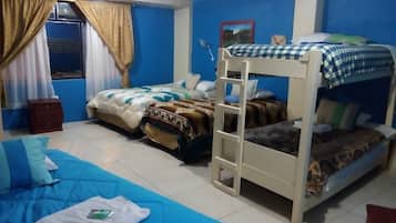 Habitación familiar | Wifi gratis y ropa de cama