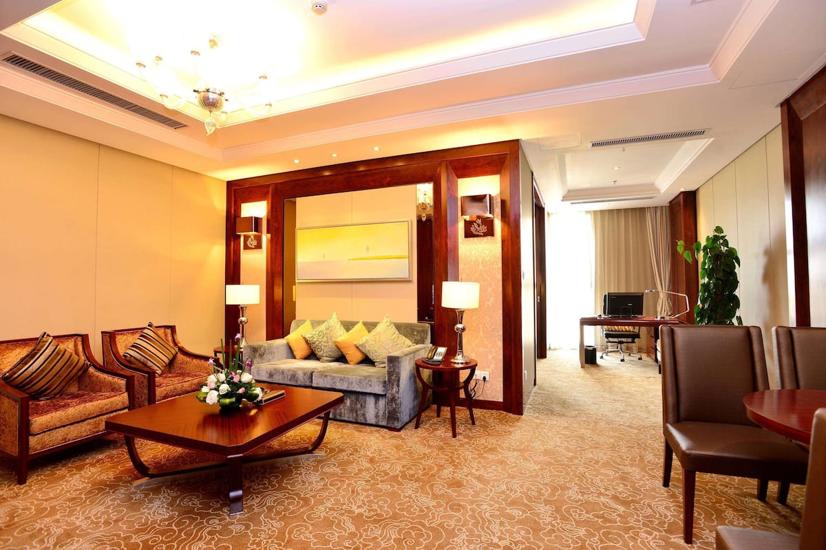 1 habitación y ropa de cama